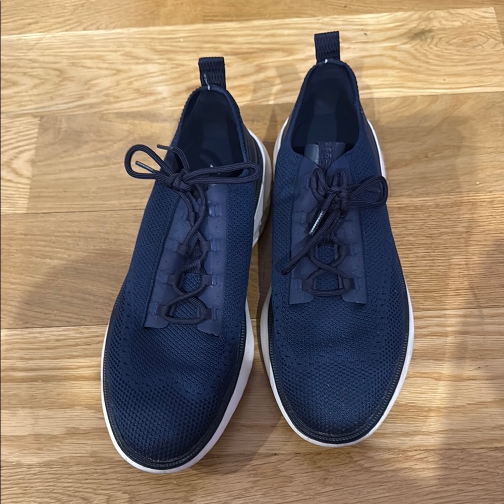 Cole Haan men’s size 13 navy blue dress oxford sneakers